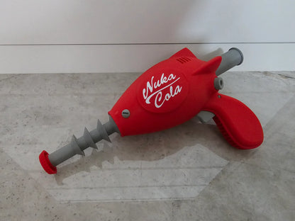 Fallout Nuka-Cola Thirst Zapper 1:1 Scale Replica