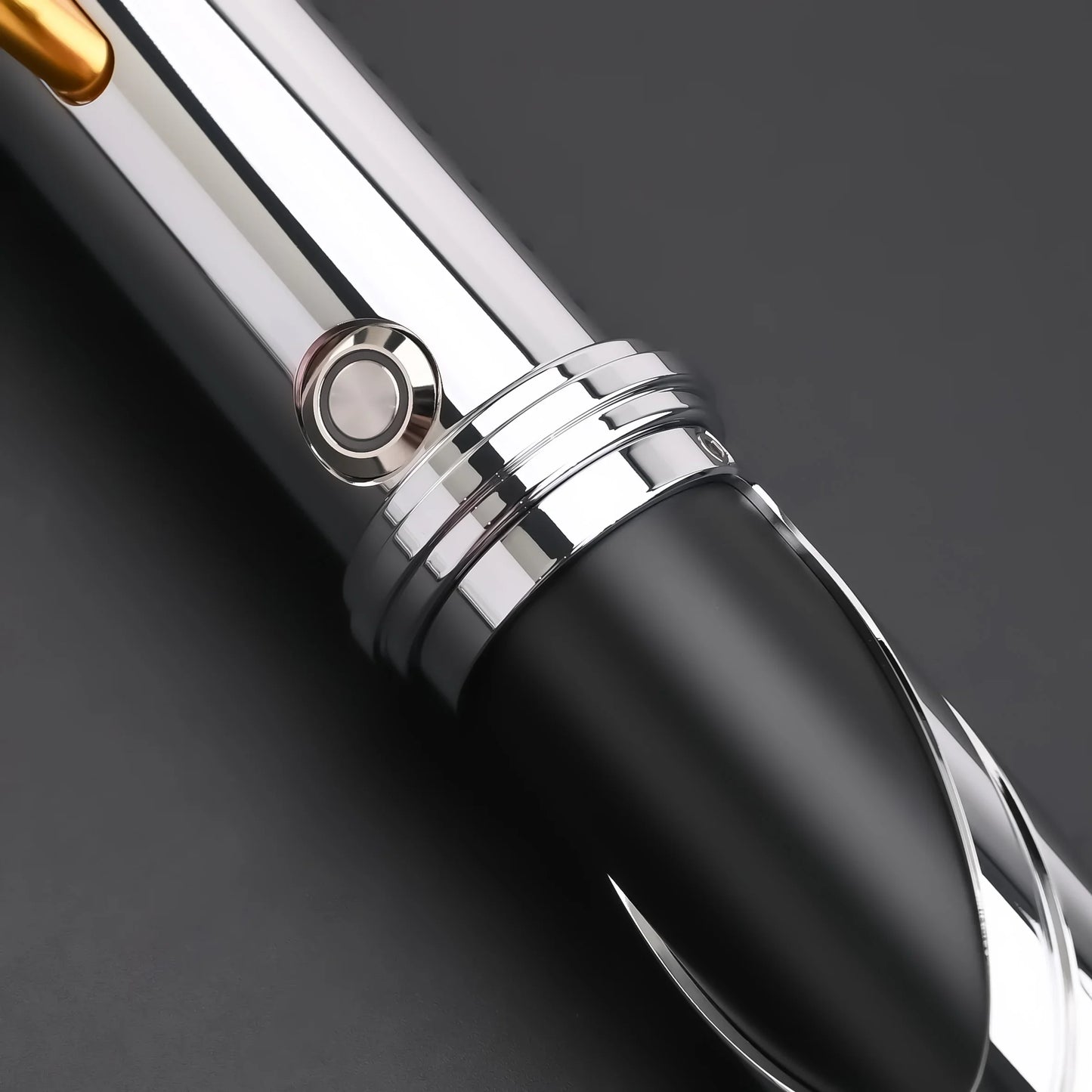 Crimson Count SE – Combat Saber