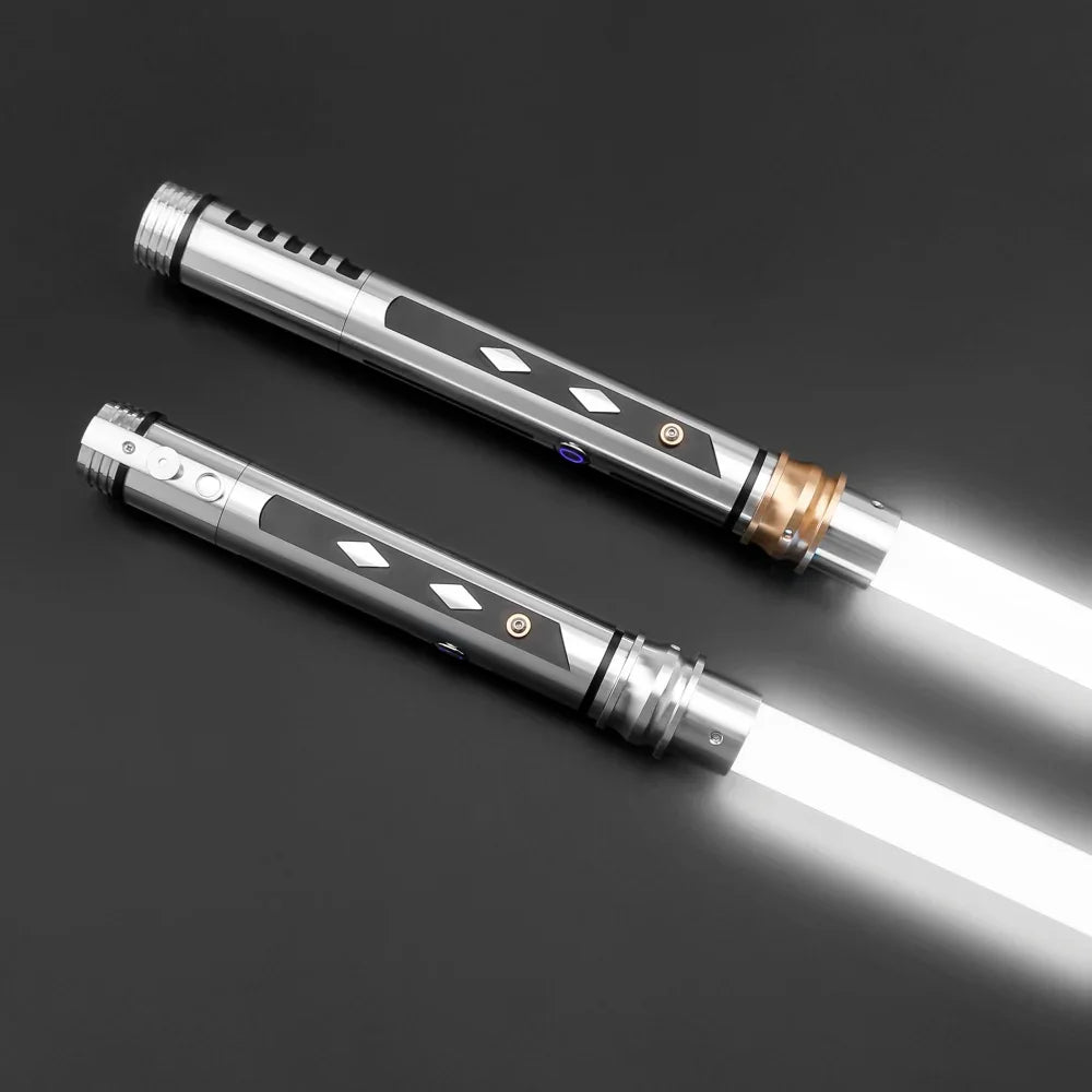 Twin Nomad SE – Combat Sabers
