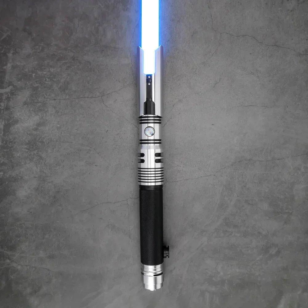 The Nomad Survivor SE - Combat Saber