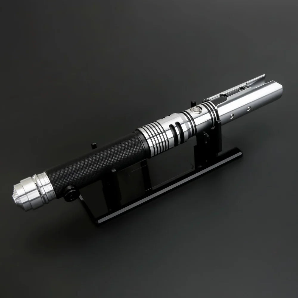 The Nomad Survivor SE - Combat Saber