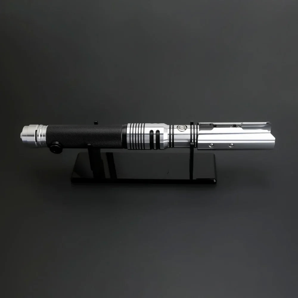 The Nomad Survivor SE - Combat Saber