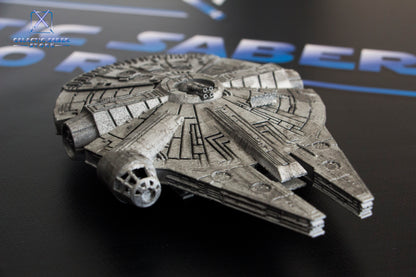 Millennium Falcon Model