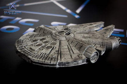 Millennium Falcon Model